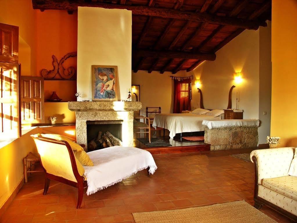Casa Rural El Cabezo San Martín de Trevejo Exterior photo